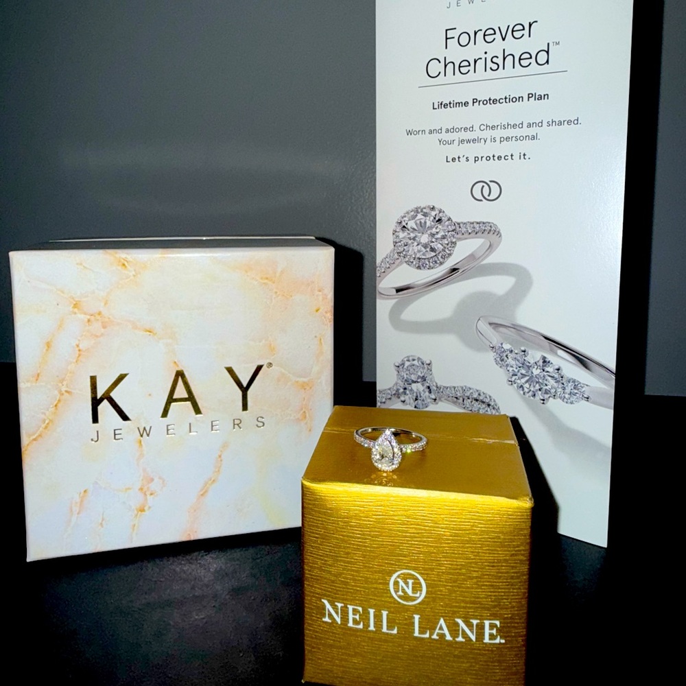 Neil Lane Bridal WG Ring